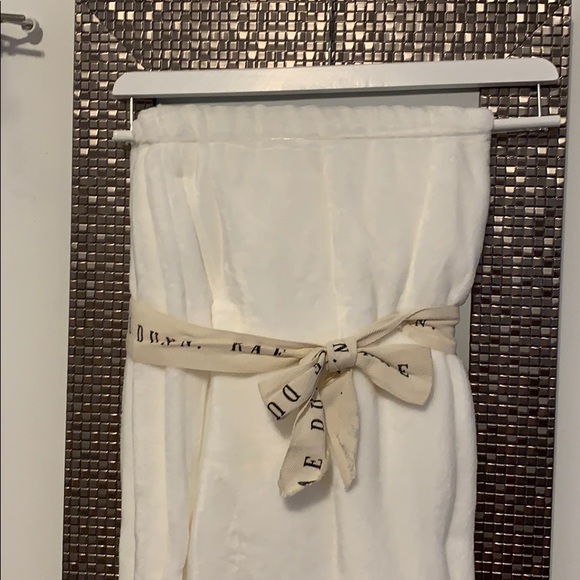 Rae Dunn plush throw - Picture 4 of 5